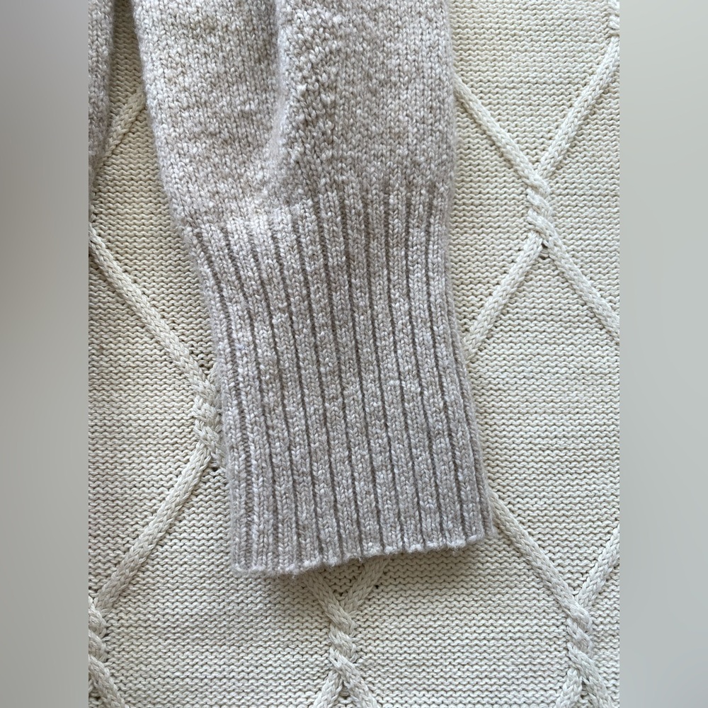 Brochu Walker Beige Sweater with White Layer - Picture 4 of 8